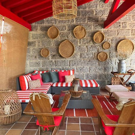 Vila Aurora Parada de Gatim エクステリア 写真
