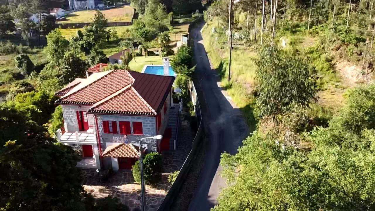 Vila Aurora Parada de Gatim エクステリア 写真